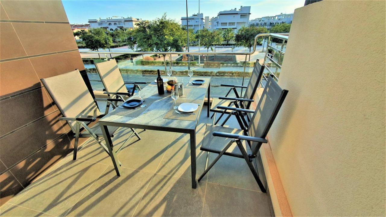 Penthouse 2 Bedrooms In Mil Palmeras Pilar de la Horadada Kültér fotó