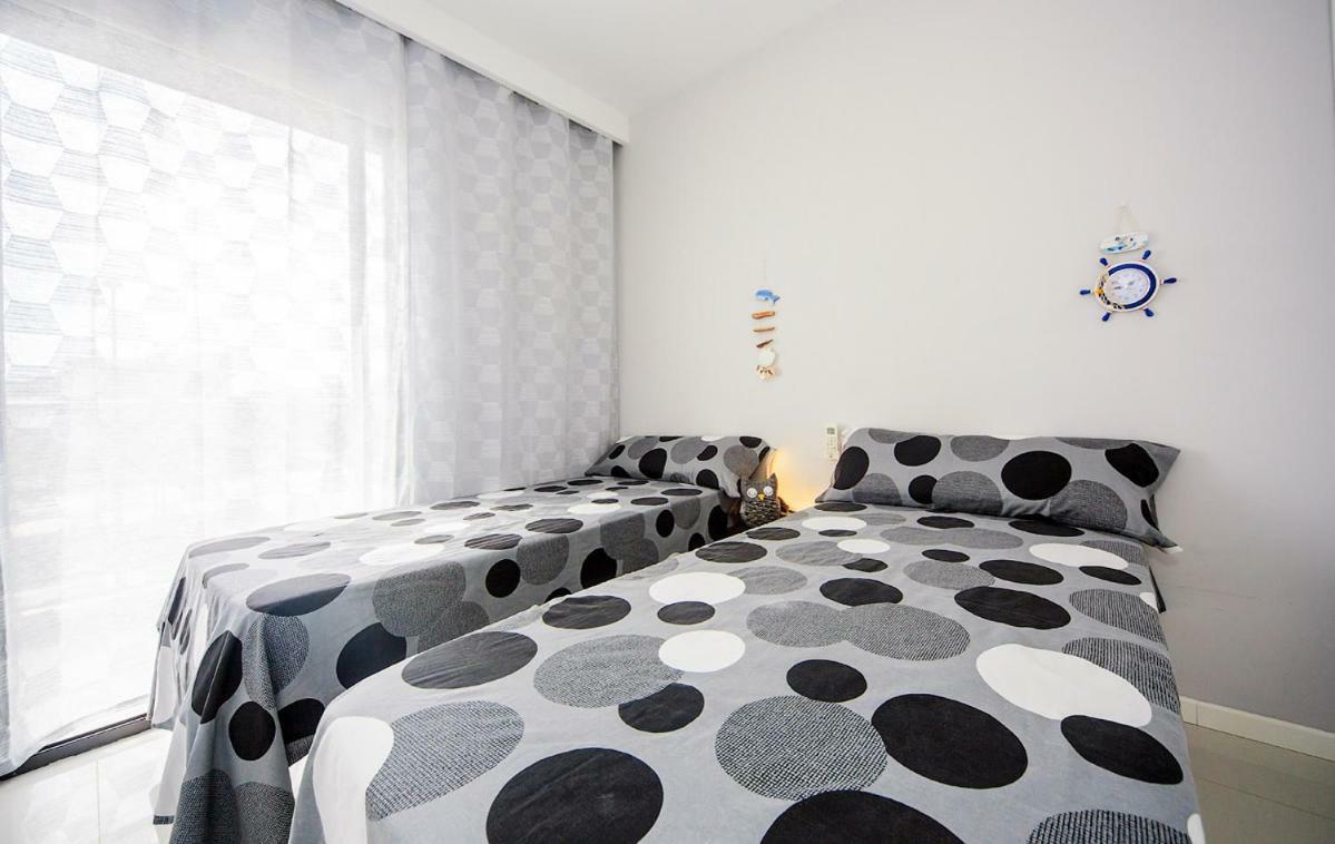 Penthouse 2 Bedrooms In Mil Palmeras Pilar de la Horadada Kültér fotó